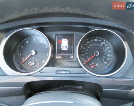 Красный Фольксваген Тигуан, объемом двигателя 2 л и пробегом 80 тыс. км за 21500 $, фото 57 на Automoto.ua