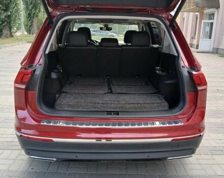 Красный Фольксваген Тигуан, объемом двигателя 2 л и пробегом 52 тыс. км за 25800 $, фото 8 на Automoto.ua