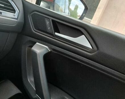 Красный Фольксваген Тигуан, объемом двигателя 2 л и пробегом 52 тыс. км за 25800 $, фото 14 на Automoto.ua