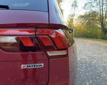 Красный Фольксваген Тигуан, объемом двигателя 0 л и пробегом 106 тыс. км за 14500 $, фото 6 на Automoto.ua