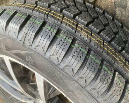 Красный Фольксваген Тигуан, объемом двигателя 0 л и пробегом 106 тыс. км за 14500 $, фото 15 на Automoto.ua