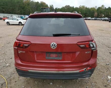 Красный Фольксваген Тигуан, объемом двигателя 2 л и пробегом 97 тыс. км за 13000 $, фото 5 на Automoto.ua