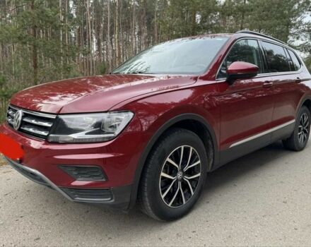 Красный Фольксваген Тигуан, объемом двигателя 0 л и пробегом 106 тыс. км за 14500 $, фото 1 на Automoto.ua