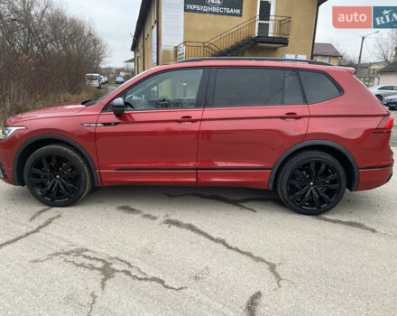 Червоний Фольксваген Тігуан, об'ємом двигуна 1.98 л та пробігом 51 тис. км за 26999 $, фото 31 на Automoto.ua