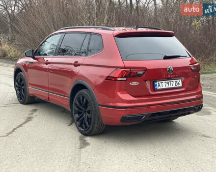 Червоний Фольксваген Тігуан, об'ємом двигуна 1.98 л та пробігом 51 тис. км за 26999 $, фото 26 на Automoto.ua