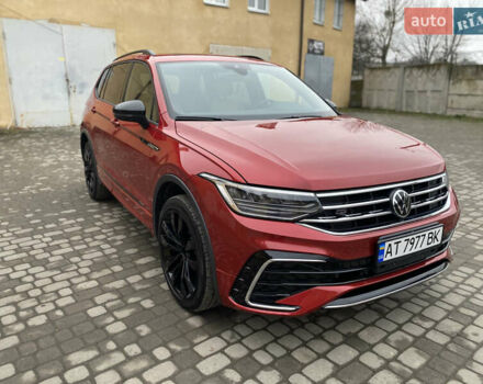 Червоний Фольксваген Тігуан, об'ємом двигуна 1.98 л та пробігом 51 тис. км за 26999 $, фото 15 на Automoto.ua