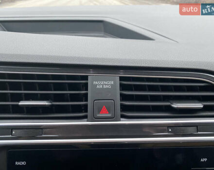 Червоний Фольксваген Тігуан, об'ємом двигуна 1.98 л та пробігом 51 тис. км за 26999 $, фото 55 на Automoto.ua