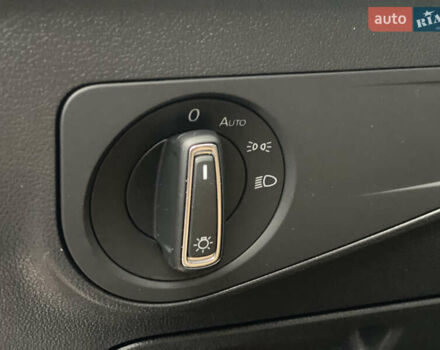 Червоний Фольксваген Тігуан, об'ємом двигуна 1.98 л та пробігом 51 тис. км за 26999 $, фото 65 на Automoto.ua