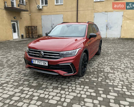 Червоний Фольксваген Тігуан, об'ємом двигуна 1.98 л та пробігом 51 тис. км за 26999 $, фото 13 на Automoto.ua