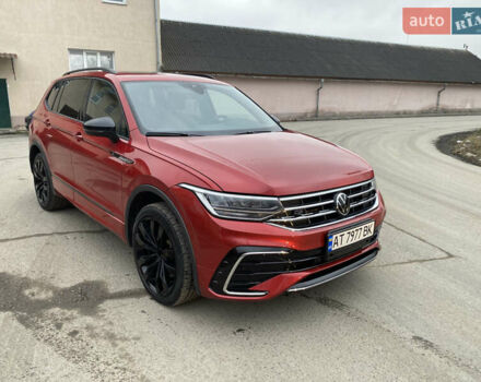 Червоний Фольксваген Тігуан, об'ємом двигуна 1.98 л та пробігом 51 тис. км за 26999 $, фото 8 на Automoto.ua