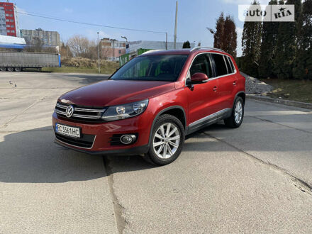 Фольксваген Тигуан 2013 в Львове на Automoto.ua Красный Фольксваген Тигуан, объемом двигателя 2 л и пробегом 90 тыс. км за 16900 $, фото 1 на Automoto.ua