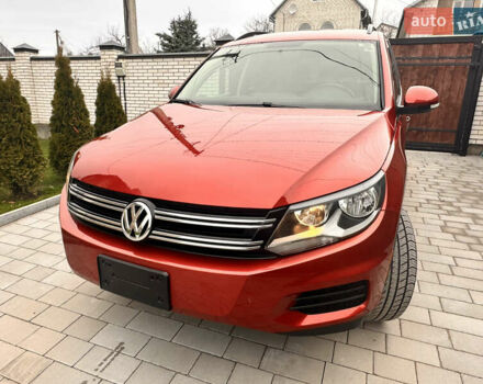Червоний Фольксваген Тігуан, об'ємом двигуна 1.98 л та пробігом 167 тис. км за 11300 $, фото 1 на Automoto.ua