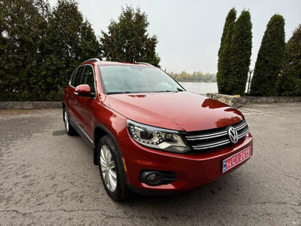 Фольксваген Тигуан 2015 в Кропивницком (Кировограде) на Automoto.ua Красный Фольксваген Тигуан, объемом двигателя 2 л и пробегом 162 тыс. км за 14700 $, фото 1 на Automoto.ua