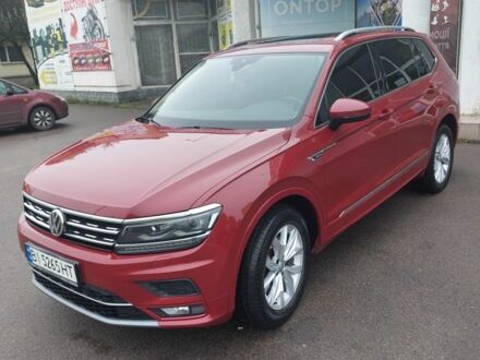 Фольксваген Тігуан 2018 у Полтаві на Automoto.ua Червоний Фольксваген Тігуан, об'ємом двигуна 2 л та пробігом 120 тис. км за 34200 $, фото 1 на Automoto.ua