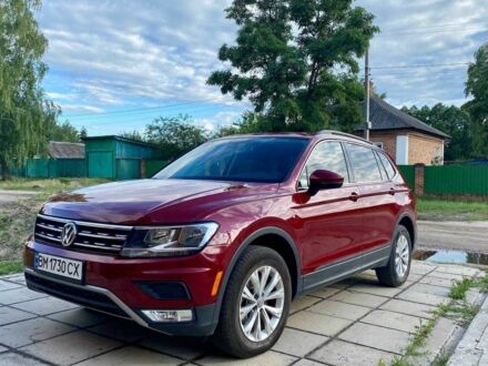 Фольксваген Тигуан 2019 в Лебедине на Automoto.ua Красный Фольксваген Тигуан, объемом двигателя 0 л и пробегом 35 тыс. км за 25000 $, фото 1 на Automoto.ua