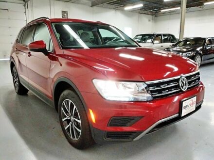 Фольксваген Тигуан 2019 в Хмельницком на Automoto.ua Красный Фольксваген Тигуан, объемом двигателя 2 л и пробегом 32 тыс. км за 15000 $, фото 1 на Automoto.ua