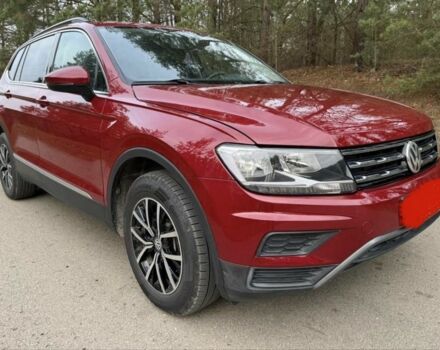 Красный Фольксваген Тигуан, объемом двигателя 0 л и пробегом 106 тыс. км за 14500 $, фото 1 на Automoto.ua