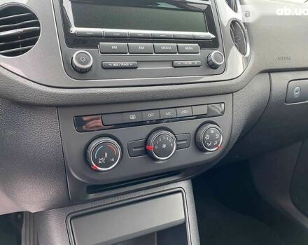 Фольксваген Тігуан, об'ємом двигуна 2 л та пробігом 167 тис. км за 13900 $, фото 16 на Automoto.ua