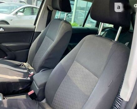 Фольксваген Тігуан, об'ємом двигуна 2 л та пробігом 115 тис. км за 12000 $, фото 11 на Automoto.ua