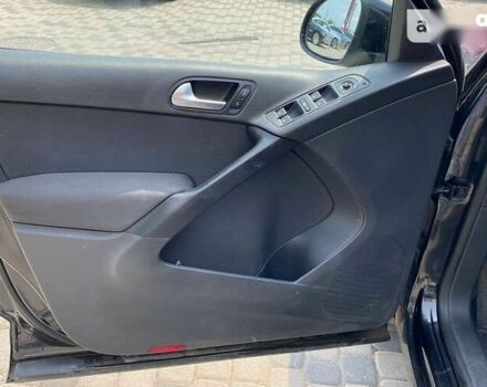 Фольксваген Тігуан, об'ємом двигуна 2 л та пробігом 115 тис. км за 12000 $, фото 8 на Automoto.ua