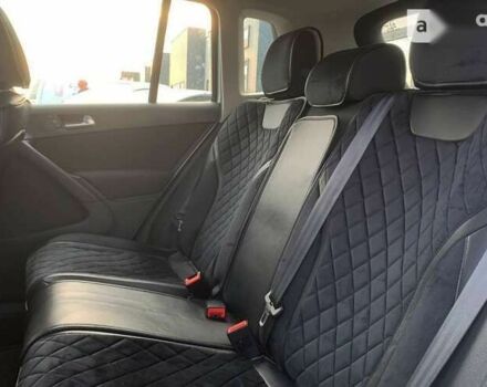 Фольксваген Тігуан, об'ємом двигуна 2 л та пробігом 270 тис. км за 13000 $, фото 18 на Automoto.ua