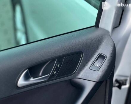 Фольксваген Тигуан, объемом двигателя 2 л и пробегом 135 тыс. км за 12500 $, фото 17 на Automoto.ua