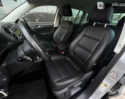 Фольксваген Тигуан, объемом двигателя 2 л и пробегом 135 тыс. км за 12500 $, фото 15 на Automoto.ua