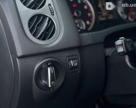 Фольксваген Тигуан, объемом двигателя 2 л и пробегом 135 тыс. км за 12500 $, фото 5 на Automoto.ua