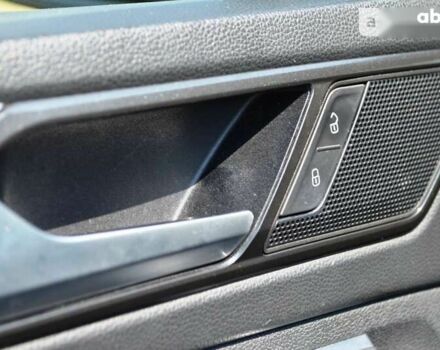 Фольксваген Тигуан, объемом двигателя 2 л и пробегом 80 тыс. км за 34500 $, фото 19 на Automoto.ua