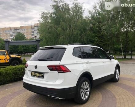 Фольксваген Тигуан, объемом двигателя 0 л и пробегом 37 тыс. км за 22999 $, фото 5 на Automoto.ua