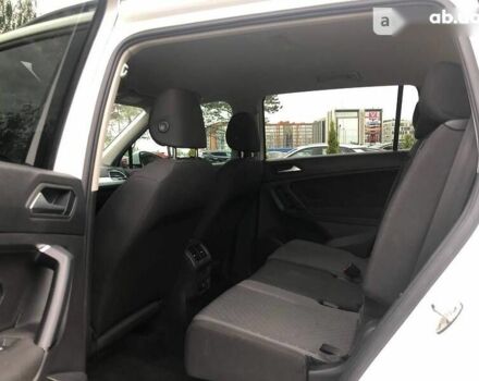 Фольксваген Тигуан, объемом двигателя 0 л и пробегом 37 тыс. км за 22999 $, фото 16 на Automoto.ua