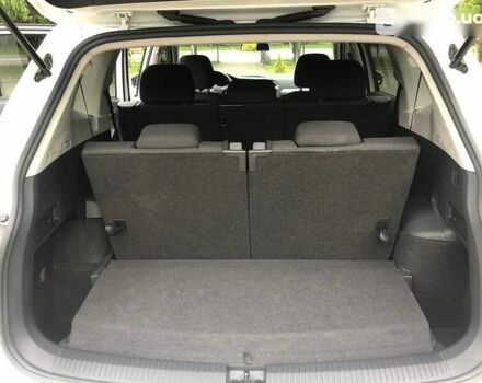 Фольксваген Тигуан, объемом двигателя 0 л и пробегом 37 тыс. км за 22999 $, фото 17 на Automoto.ua