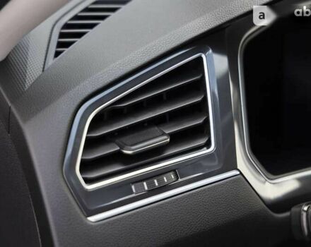 Фольксваген Тигуан, объемом двигателя 2 л и пробегом 2 тыс. км за 35500 $, фото 22 на Automoto.ua