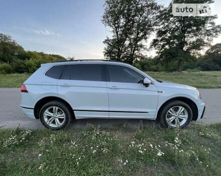 Фольксваген Тигуан, объемом двигателя 2 л и пробегом 63 тыс. км за 24000 $, фото 8 на Automoto.ua