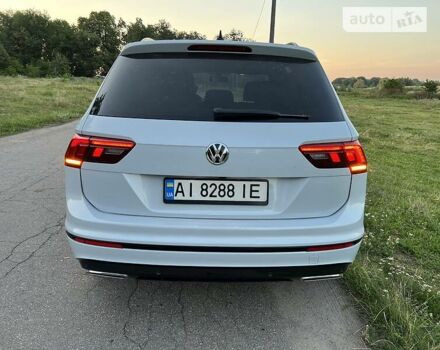Фольксваген Тигуан, объемом двигателя 2 л и пробегом 63 тыс. км за 24000 $, фото 5 на Automoto.ua