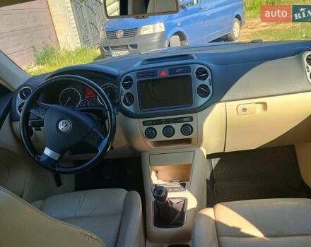 Фольксваген Тигуан, объемом двигателя 0 л и пробегом 260 тыс. км за 7800 $, фото 8 на Automoto.ua