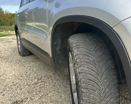 Фольксваген Тигуан, объемом двигателя 2 л и пробегом 262 тыс. км за 9800 $, фото 21 на Automoto.ua