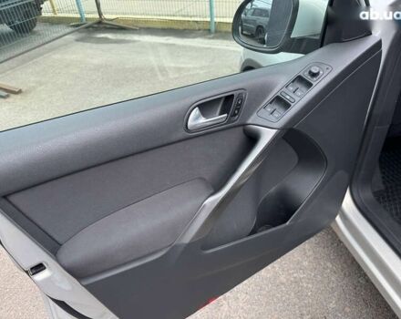 Фольксваген Тигуан, объемом двигателя 2 л и пробегом 145 тыс. км за 8690 $, фото 15 на Automoto.ua