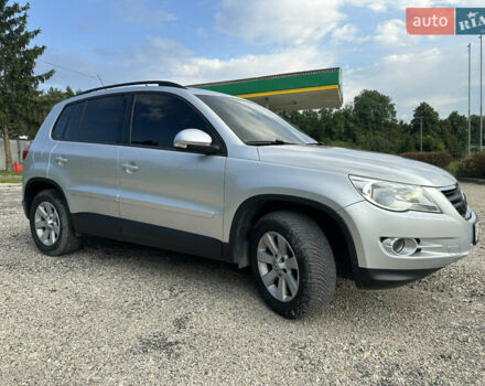 Фольксваген Тигуан, объемом двигателя 2 л и пробегом 262 тыс. км за 9800 $, фото 7 на Automoto.ua