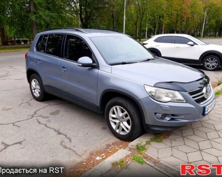 Фольксваген Тигуан, объемом двигателя 2 л и пробегом 245 тыс. км за 9500 $, фото 1 на Automoto.ua