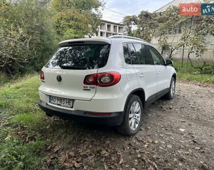 Фольксваген Тигуан, объемом двигателя 2 л и пробегом 230 тыс. км за 11500 $, фото 6 на Automoto.ua