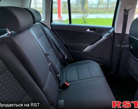 Фольксваген Тигуан, объемом двигателя 1.4 л и пробегом 183 тыс. км за 9300 $, фото 12 на Automoto.ua