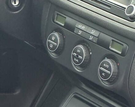 Фольксваген Тигуан, объемом двигателя 2 л и пробегом 230 тыс. км за 11500 $, фото 13 на Automoto.ua