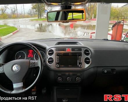 Фольксваген Тигуан, объемом двигателя 1.4 л и пробегом 183 тыс. км за 9300 $, фото 8 на Automoto.ua