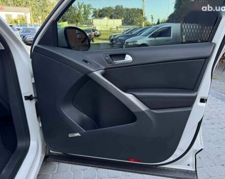 Фольксваген Тігуан, об'ємом двигуна 2 л та пробігом 254 тис. км за 10800 $, фото 27 на Automoto.ua