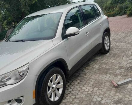 Фольксваген Тигуан, объемом двигателя 2 л и пробегом 270 тыс. км за 10300 $, фото 1 на Automoto.ua