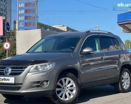 Фольксваген Тигуан, объемом двигателя 2 л и пробегом 201 тыс. км за 11400 $, фото 6 на Automoto.ua