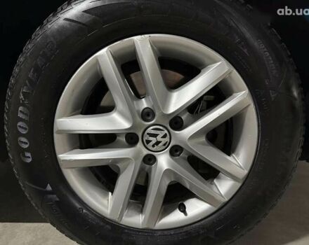 Фольксваген Тигуан, объемом двигателя 2 л и пробегом 252 тыс. км за 8900 $, фото 11 на Automoto.ua