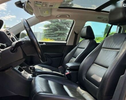 Фольксваген Тігуан, об'ємом двигуна 2 л та пробігом 196 тис. км за 9550 $, фото 14 на Automoto.ua