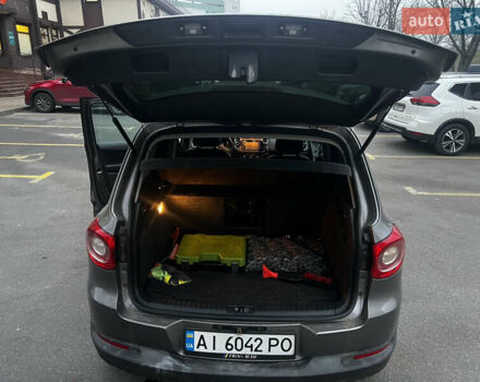 Фольксваген Тігуан, об'ємом двигуна 2 л та пробігом 230 тис. км за 9500 $, фото 6 на Automoto.ua